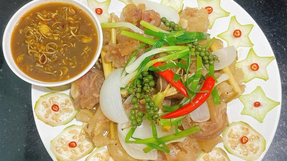 Gân chấm tương-duoc-ban-tai-Quán Lẩu Bò A Cứ 2