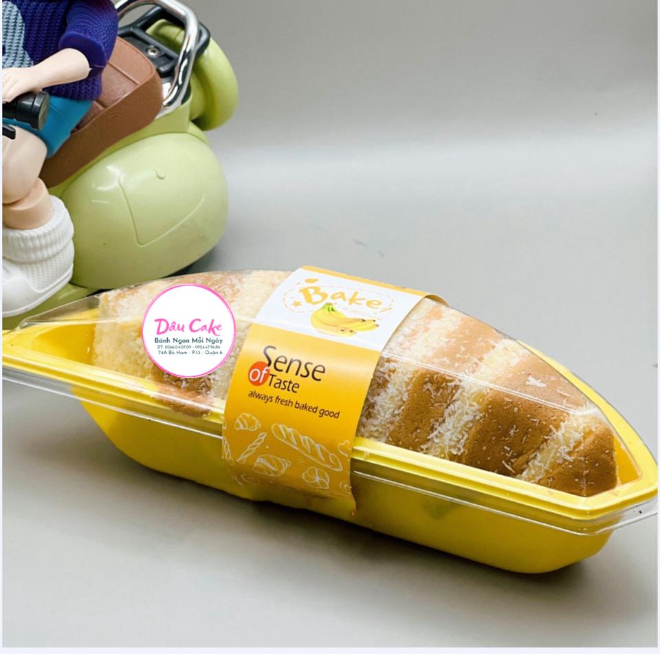 Bông lan chuối-duoc-ban-tai-Dâu cake bakery
