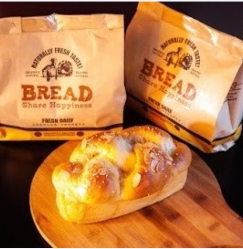 Bánh mì hoa cúc-duoc-ban-tai-Dâu cake bakery