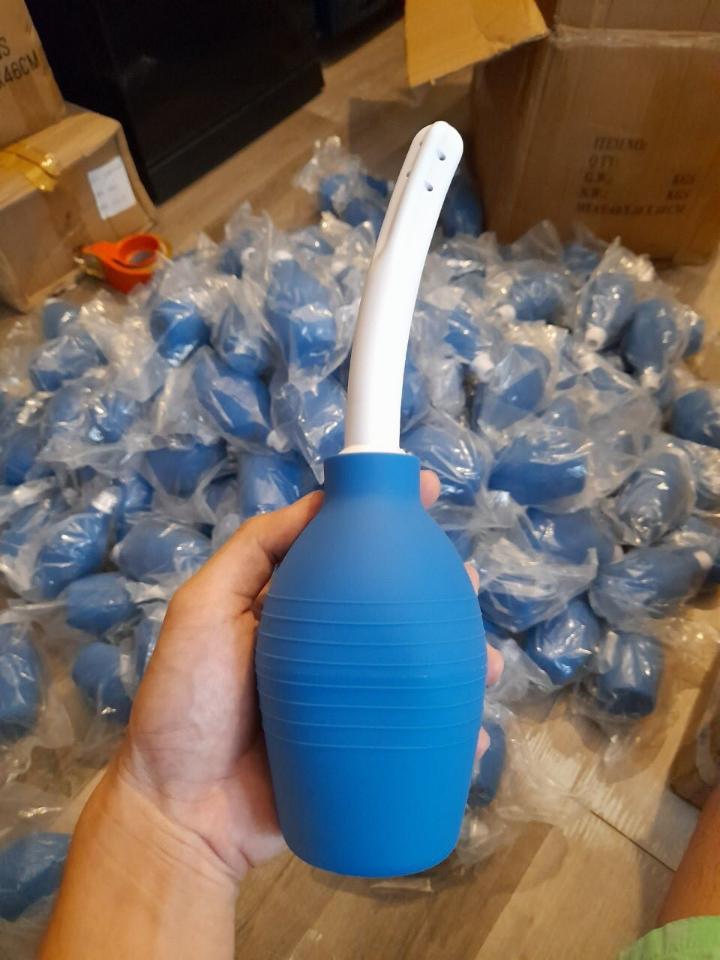 Bơm vệ sinh Trực tràng-duoc-ban-tai-Tổng kho Popper và BDSM - Kimochi Shop