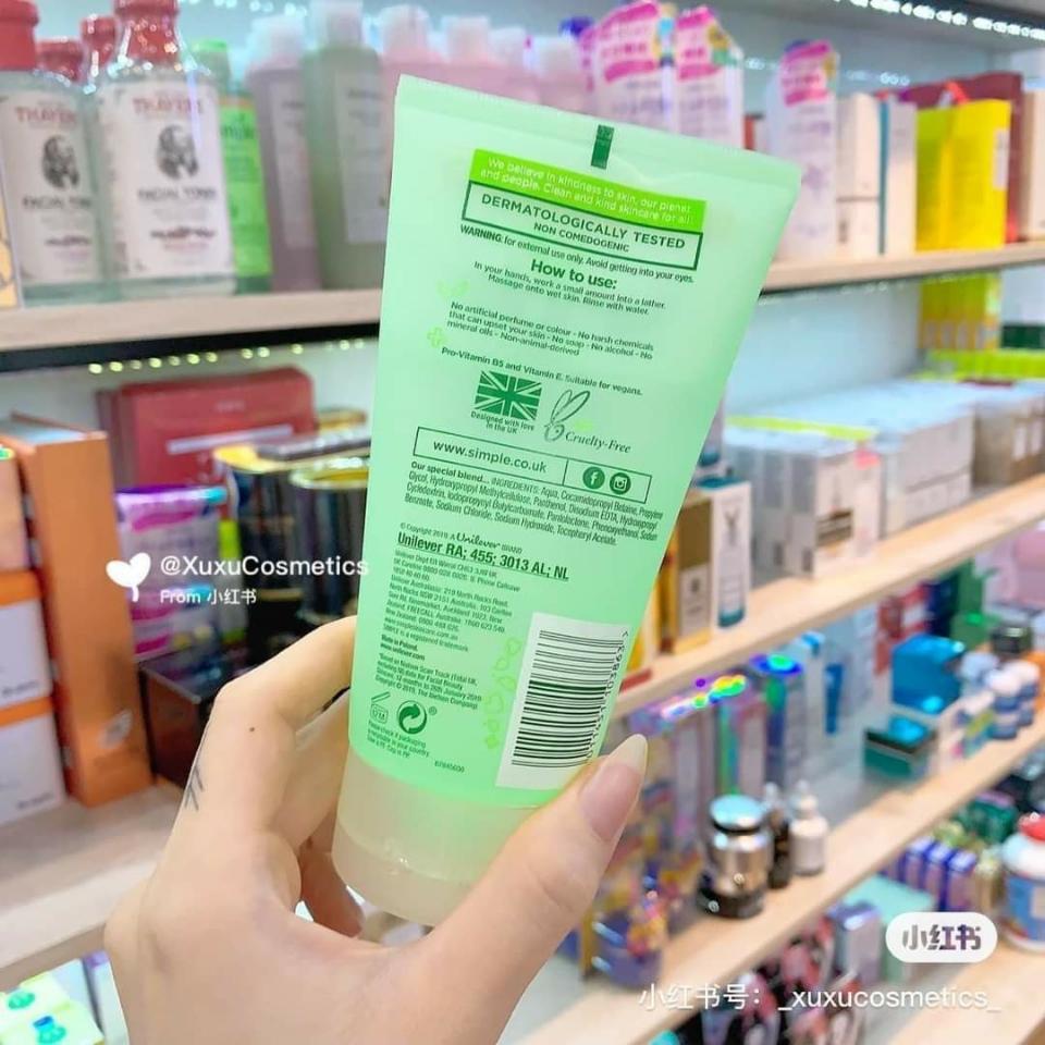 Sữa Rửa Mặt Simple Da Nhạy Cảm-duoc-ban-tai-Kim Cúc 2