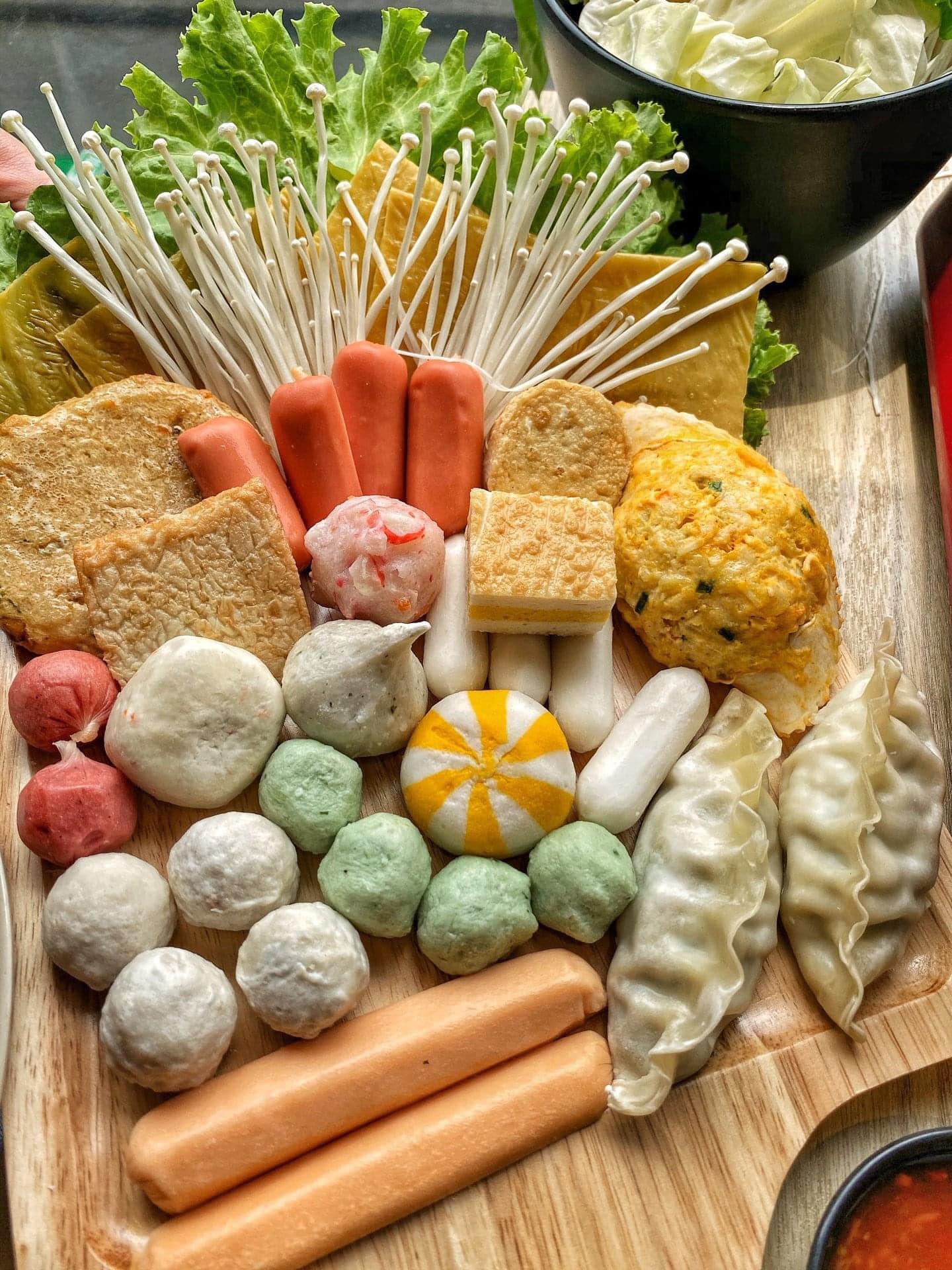TÔM VIÊN CHIÊN LACUSINA CÁ VIÊN VỊ TÔM THẢ LẨU NƯỚNG -duoc-ban-tai-hiền food thực phẩm đặc sản vùng miền