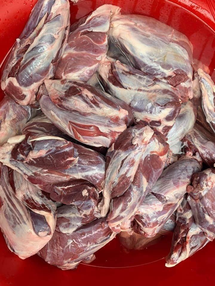 Bắp bò nguyên chiếc 1kg -duoc-ban-tai-hiền food thực phẩm đặc sản vùng miền