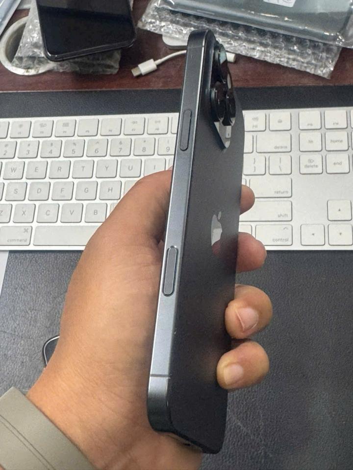 iPhone  📱 16 Pro Max ❺❶❷ᴳᴮ Zin đẹp keng sạc 2 lần màu Đen mã LL/A 🇺🇸-duoc-ban-tai-Khoa Global group