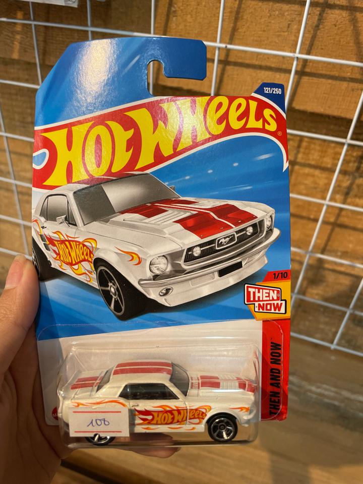 Hot Wheels 2025 67 FORD MUSTANG COUPE 121/250-duoc-ban-tai-GARAGE TOYS