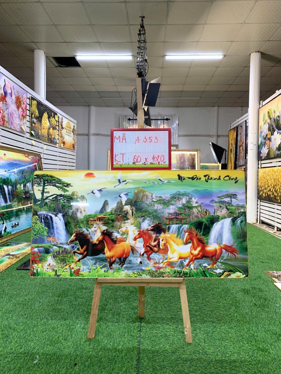 Tranh Tráng Gương " MÃ ĐÁO THÀNH CÔNG 185 " KT: 60x120-duoc-ban-tai-Xưởng Tranh Tráng Gương Đụt và Đát