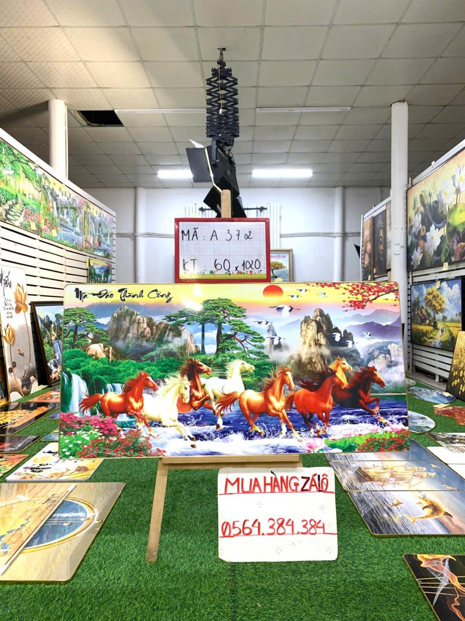 Tranh Tráng Gương " MÃ ĐÁO THÀNH CÔNG 198 " KT: 60x120-duoc-ban-tai-Xưởng Tranh Tráng Gương Đụt và Đát