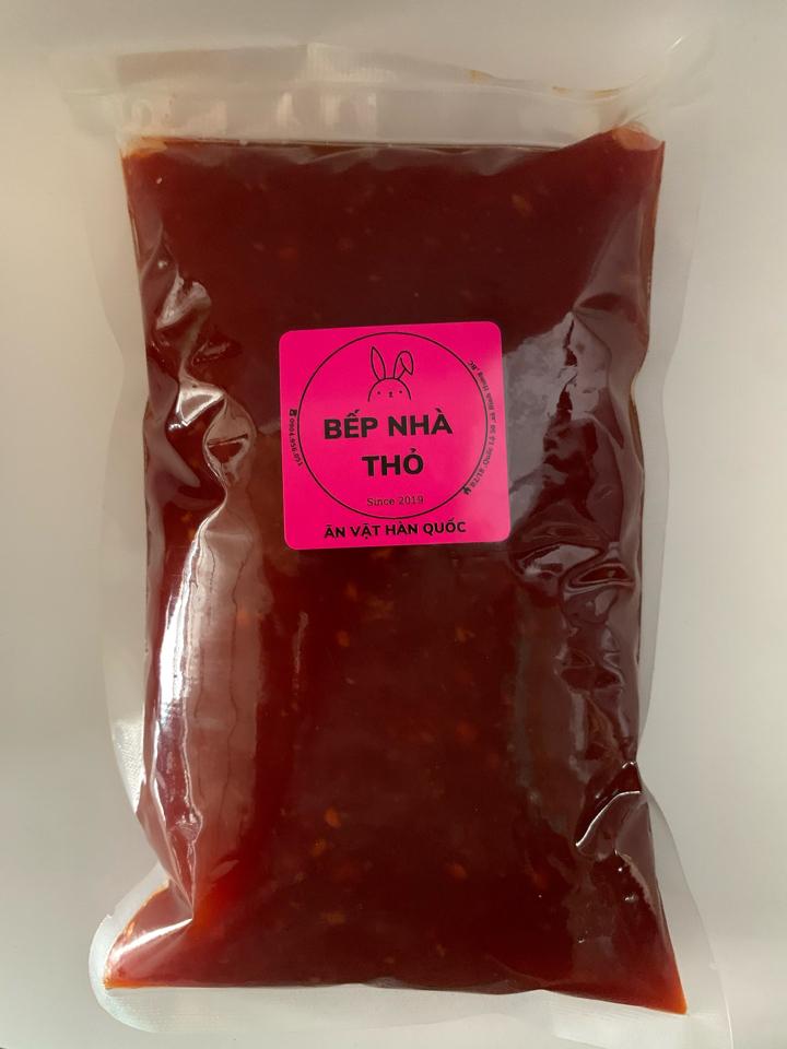 SỐT GÀ CAY/NGỌT-duoc-ban-tai-Bếp Nhà Thỏ - Ăn Vặt Hàn Quốc