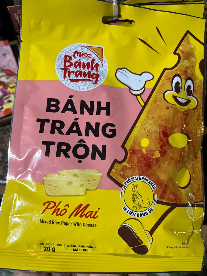 bánh tráng trộn -duoc-ban-tai-NHÂN VIP COFFEE