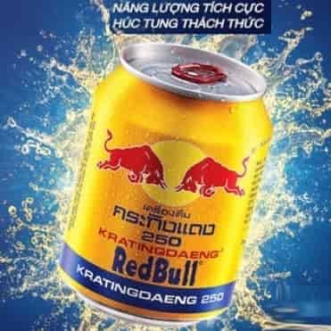 Redbull-duoc-ban-tai-NHÂN VIP COFFEE