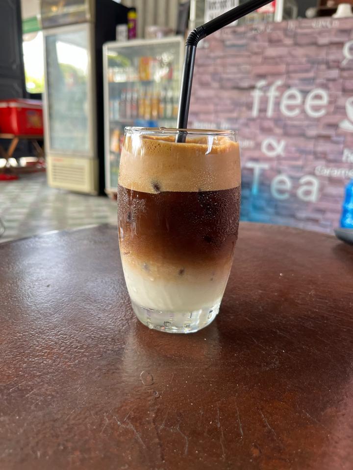 Bạc xỉu đá-duoc-ban-tai-NHÂN VIP COFFEE
