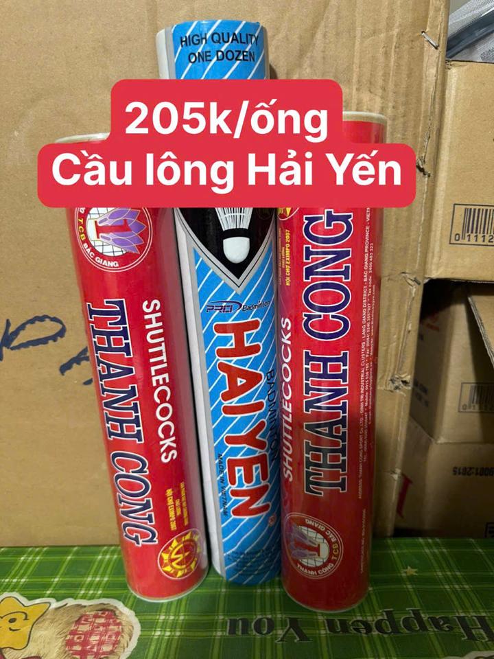 Cầu lông Hải Yến/ống-duoc-ban-tai-Bé Chân 😘😘😘