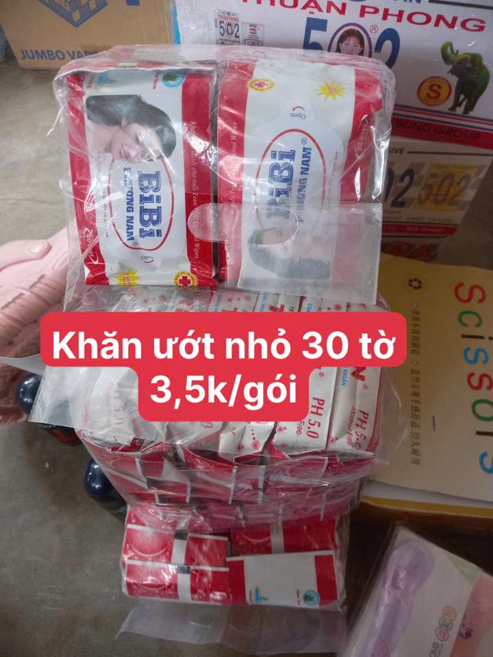 Khăn ướt nhỏ 30 tờ/gói-duoc-ban-tai-Bé Chân 😘😘😘