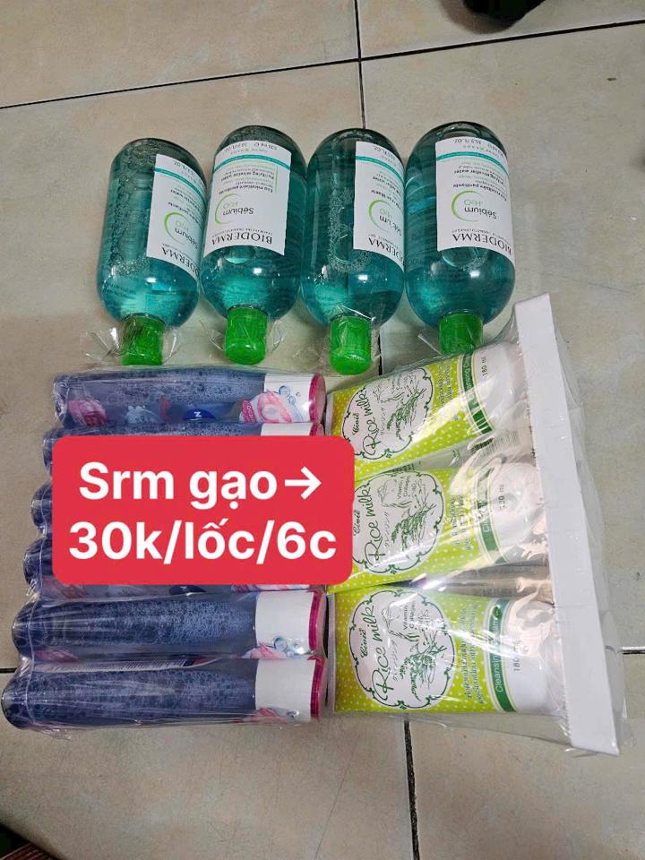 Srm gạo/lốc/6c-duoc-ban-tai-Bé Chân 😘😘😘