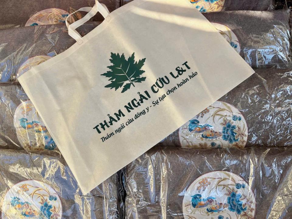 Thảm ngải cứu L&T đông y bảng điều khiển chữ tiếng Việt-duoc-ban-tai-K-DAN HOUSE
