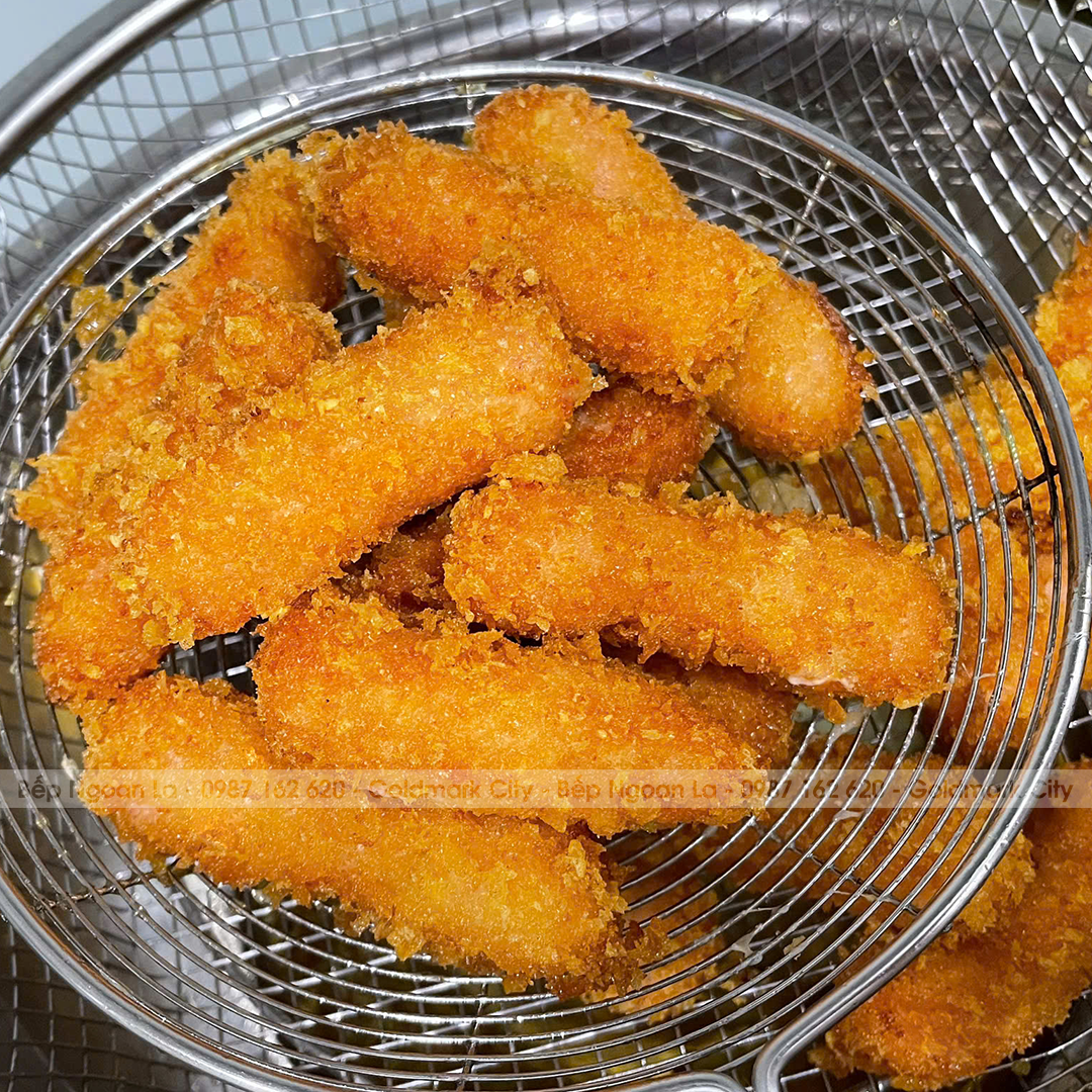 Nem chua rán (lẻ)-duoc-ban-tai-Ngoan La Shop