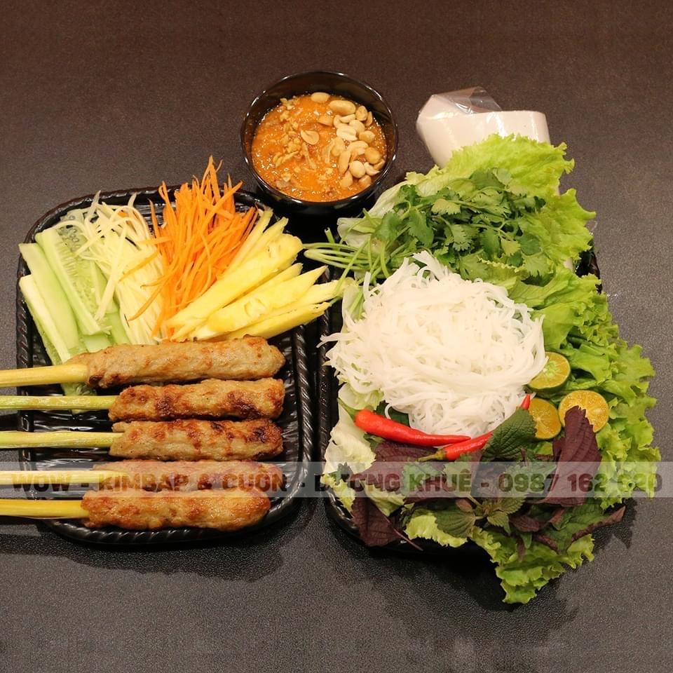 Nem lụi Huế-duoc-ban-tai-Ngoan La Shop