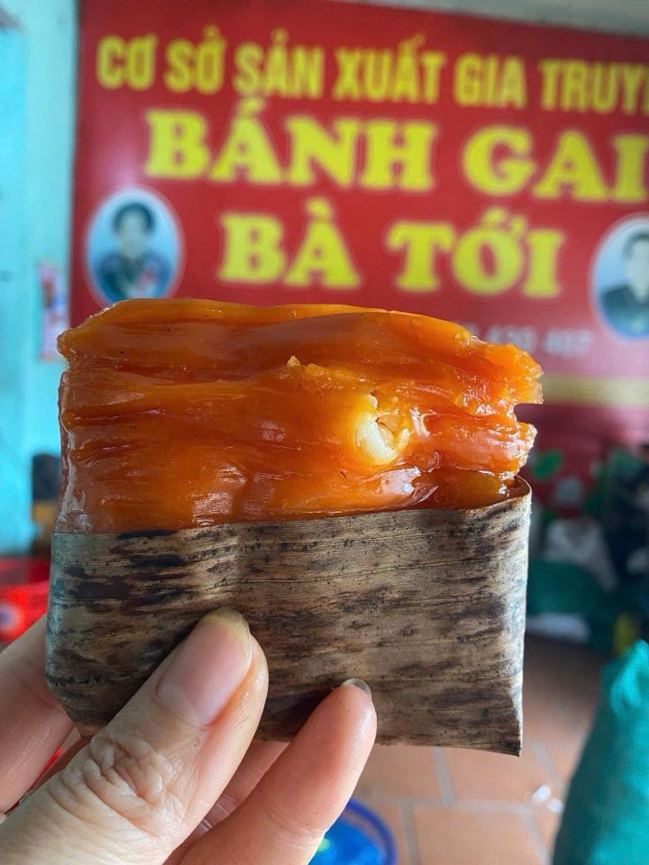 Bánh gấc Bà Tới - 5c-duoc-ban-tai-Ngoan La Shop