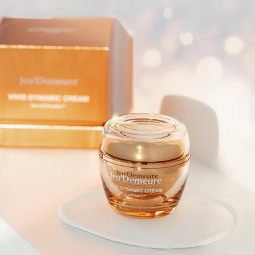Kem dưỡng trắng da căng bóng toàn diện DermiShuttle siêu thẩm thấu-duoc-ban-tai-TAP HOA SO