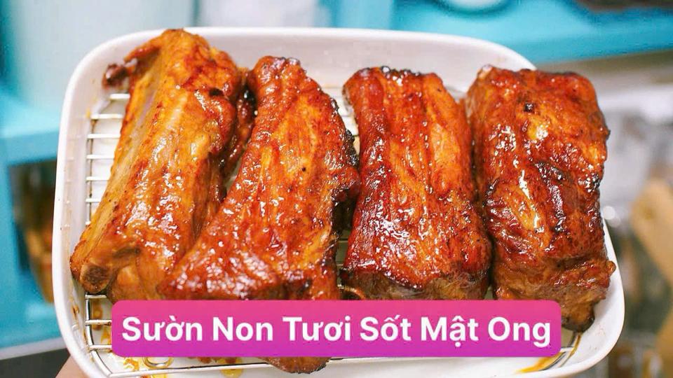 Sườn Non Tươi Mật Ong-duoc-ban-tai-PYLUCKFOODS - CỬA HÀNG THỰC PHẨM MAY MẮN VÀ HẠNH PHÚC