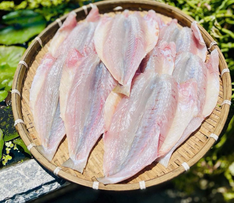 Cá Đù Xẻ 1N Lớn -duoc-ban-tai-PYLUCKFOODS - CỬA HÀNG THỰC PHẨM MAY MẮN VÀ HẠNH PHÚC