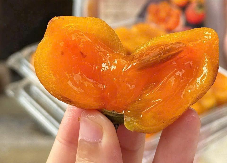 Hồng Kem Đà Lạt Treo Gió VIP-duoc-ban-tai-PYLUCKFOODS - CỬA HÀNG THỰC PHẨM MAY MẮN VÀ HẠNH PHÚC