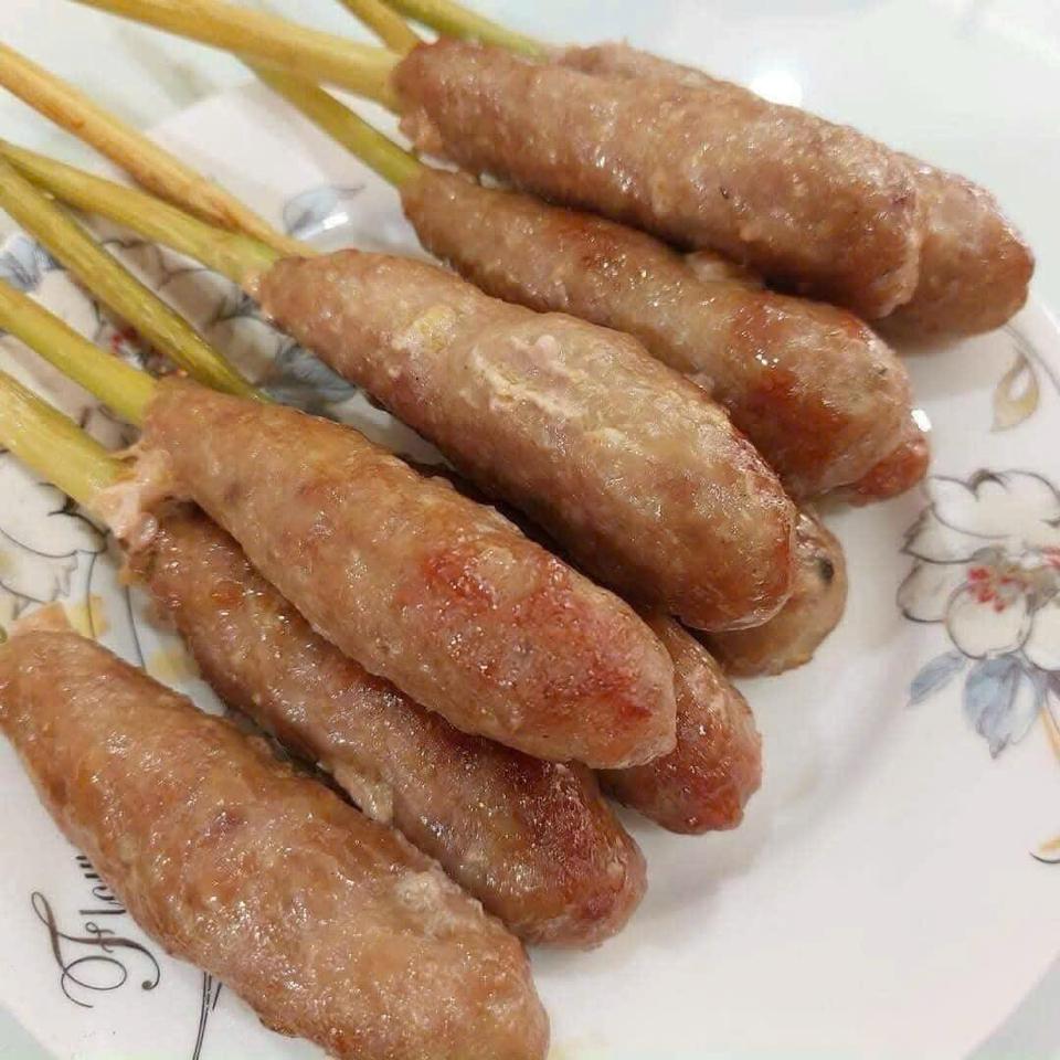 Nem Lụi Bọc Sả Huế-duoc-ban-tai-PYLUCKFOODS - CỬA HÀNG THỰC PHẨM MAY MẮN VÀ HẠNH PHÚC