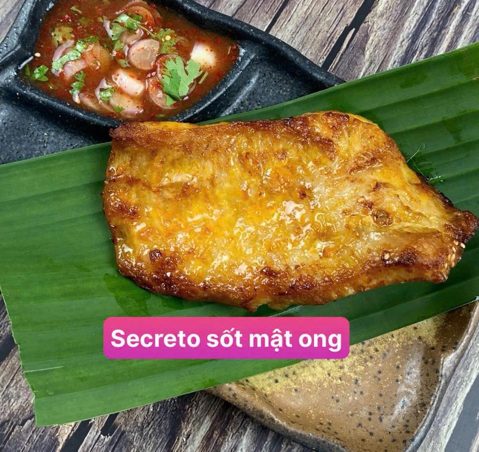 Nạc Nọng Heo Quê Ướp Mật Ong-duoc-ban-tai-PYLUCKFOODS - CỬA HÀNG THỰC PHẨM MAY MẮN VÀ HẠNH PHÚC