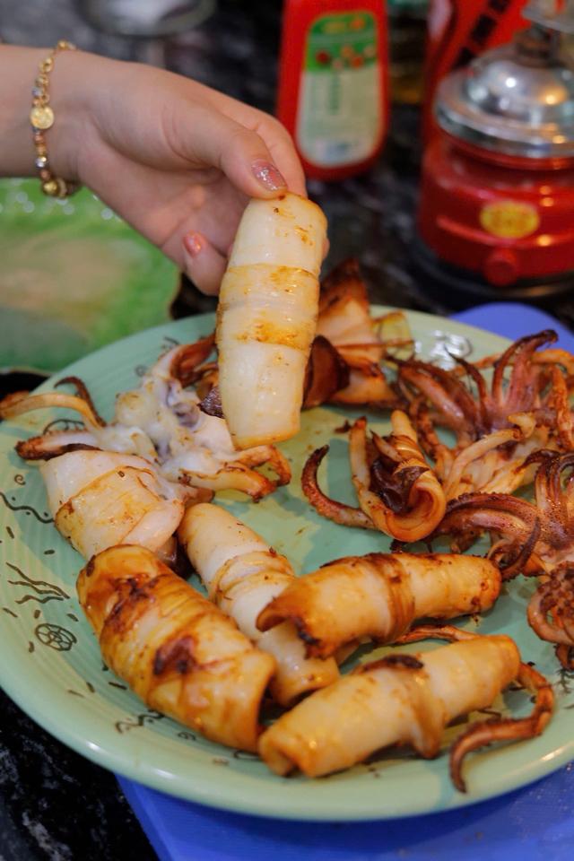 Mực 2N Size 8 con/ kí-duoc-ban-tai-PYLUCKFOODS - CỬA HÀNG THỰC PHẨM MAY MẮN VÀ HẠNH PHÚC