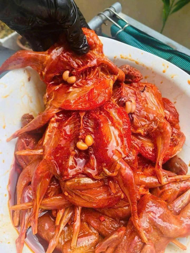 Chim Cút Ướp Sẵn Vị Hố Nai VIP-duoc-ban-tai-PYLUCKFOODS - CỬA HÀNG THỰC PHẨM MAY MẮN VÀ HẠNH PHÚC