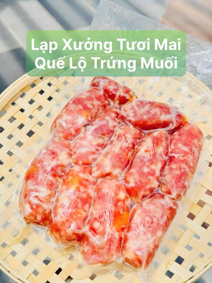 Lạp Xưởng Tươi Trứng Muối Mai Quế Lộ -duoc-ban-tai-PYLUCKFOODS - CỬA HÀNG THỰC PHẨM MAY MẮN VÀ HẠNH PHÚC