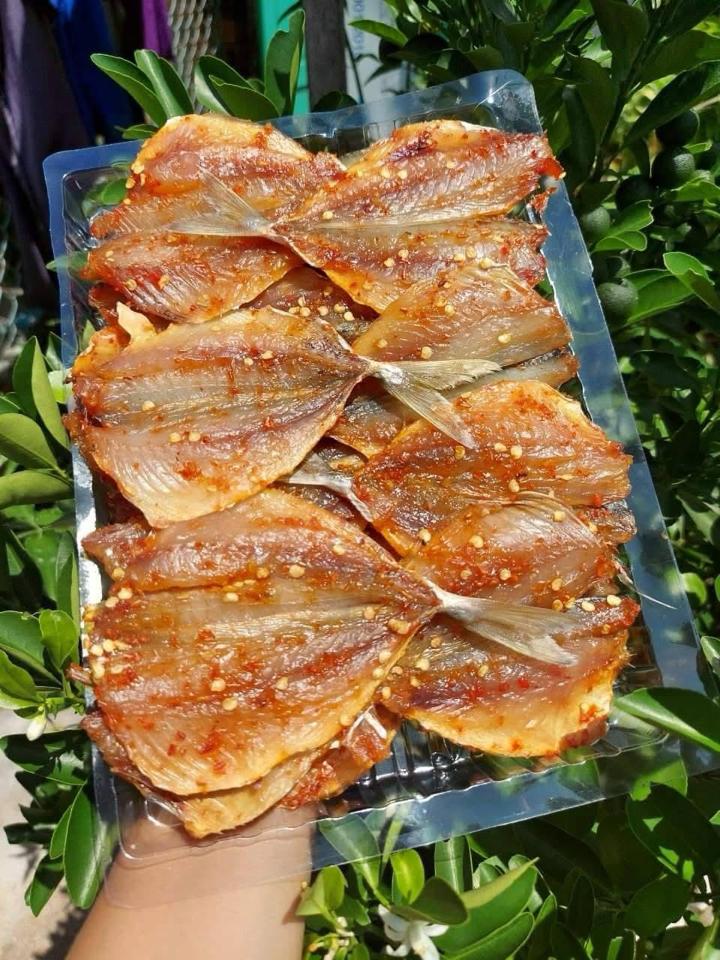 Cá Chỉ Vàng 1 Nắng Tẩm -duoc-ban-tai-PYLUCKFOODS - CỬA HÀNG THỰC PHẨM MAY MẮN VÀ HẠNH PHÚC