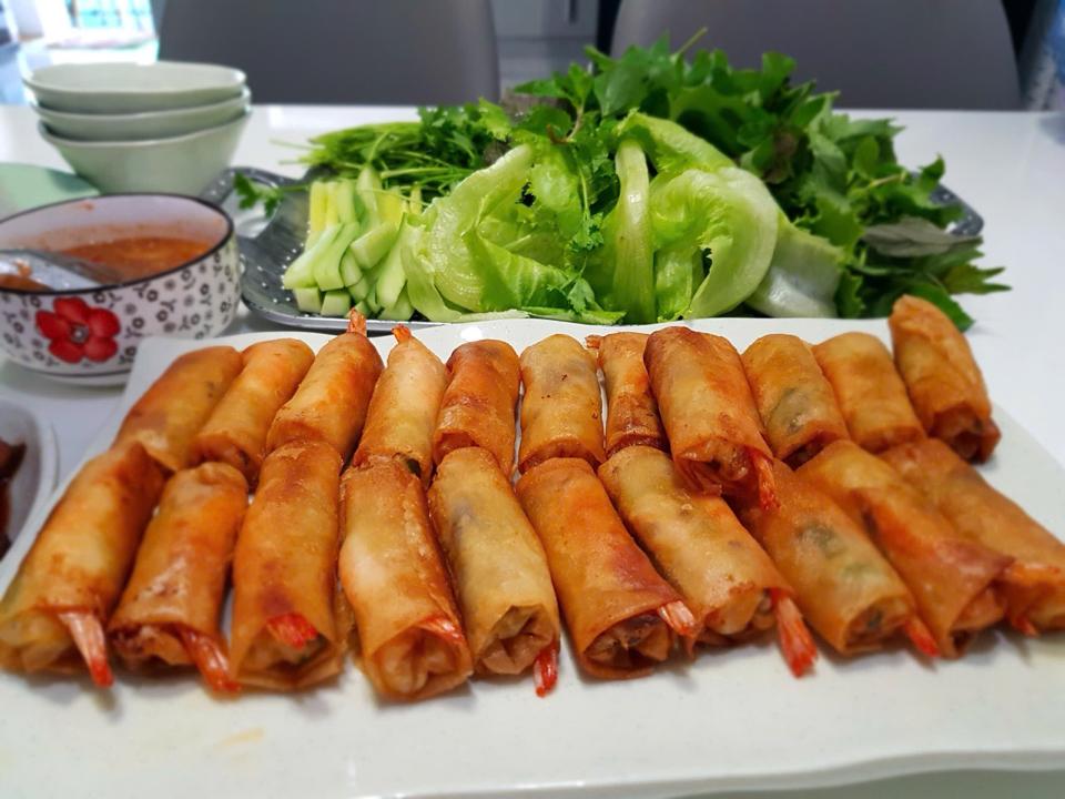 Chả Giò Thịt Con Tôm -duoc-ban-tai-PYLUCKFOODS - CỬA HÀNG THỰC PHẨM MAY MẮN VÀ HẠNH PHÚC