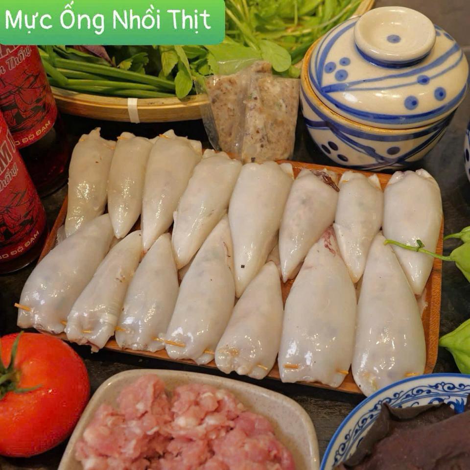 Mực Ống Nhồi Thịt-duoc-ban-tai-PYLUCKFOODS - CỬA HÀNG THỰC PHẨM MAY MẮN VÀ HẠNH PHÚC
