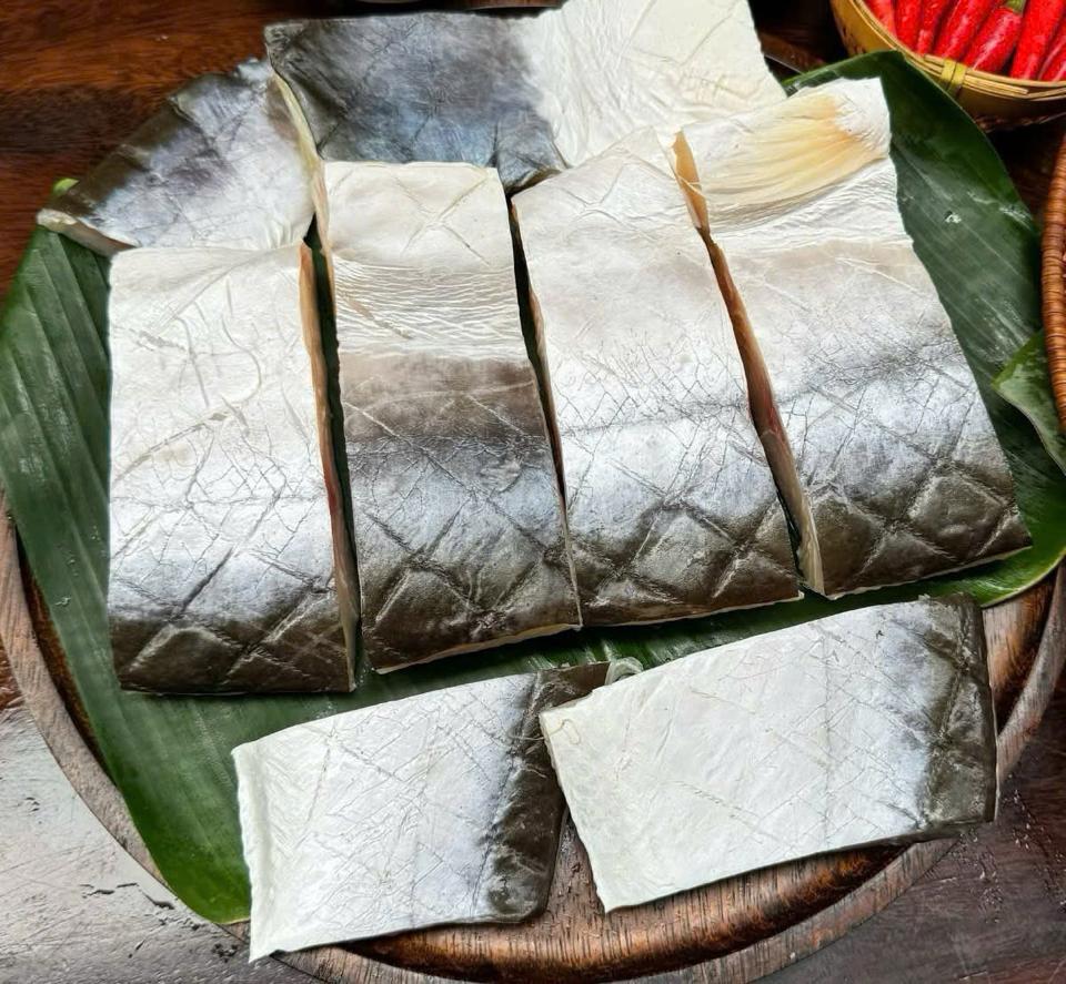Cá Dứa Thiên Nhiên Cần Giờ Xịn 1 Nắng 2 Sọc -duoc-ban-tai-PYLUCKFOODS - CỬA HÀNG THỰC PHẨM MAY MẮN VÀ HẠNH PHÚC
