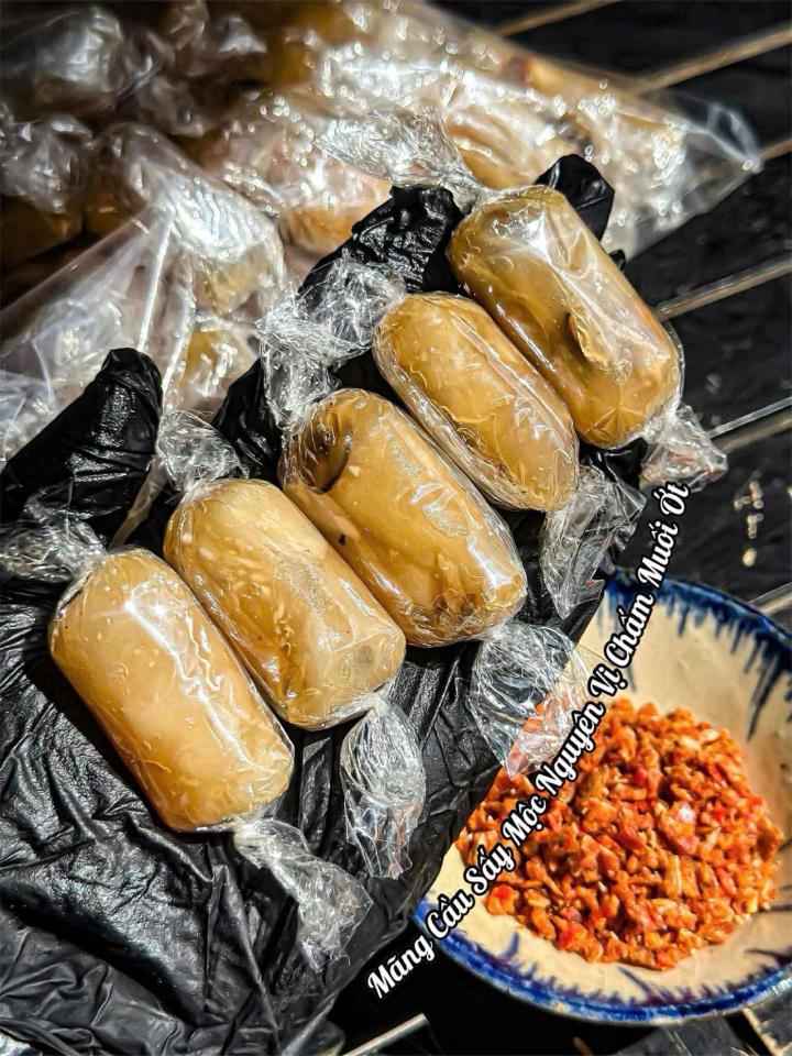 Mãng Cầu Sấy Mộc Nguyên Vị - Tặng Kèm Muối Tép-duoc-ban-tai-PYLUCKFOODS - CỬA HÀNG THỰC PHẨM MAY MẮN VÀ HẠNH PHÚC