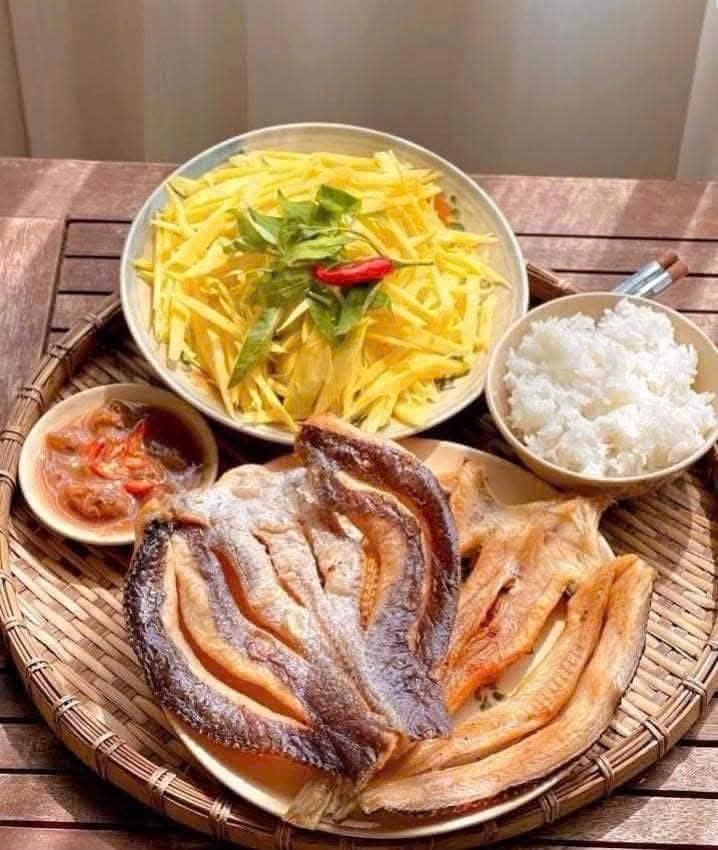 Khô Cá Lóc 2 Nắng -duoc-ban-tai-PYLUCKFOODS - CỬA HÀNG THỰC PHẨM MAY MẮN VÀ HẠNH PHÚC