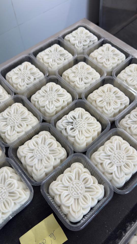 Bánh Dẻo - 180g -duoc-ban-tai-Tiệm bánh Chum Chum - Ngọc Hồi