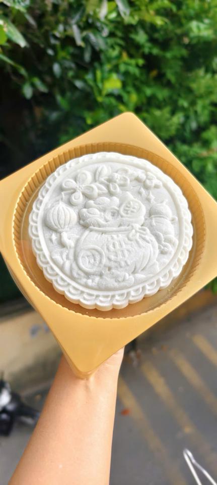 Bánh dẻo Trứng muối ( ko ship được bưu điện ) -duoc-ban-tai-Tiệm bánh Chum Chum - Ngọc Hồi
