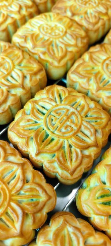 Bánh nướng cốm tươi xào -duoc-ban-tai-Tiệm bánh Chum Chum - Ngọc Hồi