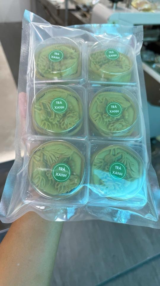 Bánh sale 100k set 6 bánh 80g vị trà xanh -duoc-ban-tai-Tiệm bánh Chum Chum - Ngọc Hồi