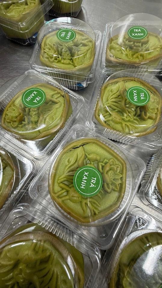 Bánh sale 100k set 6 bánh 80g vị trà xanh -duoc-ban-tai-Tiệm bánh Chum Chum - Ngọc Hồi