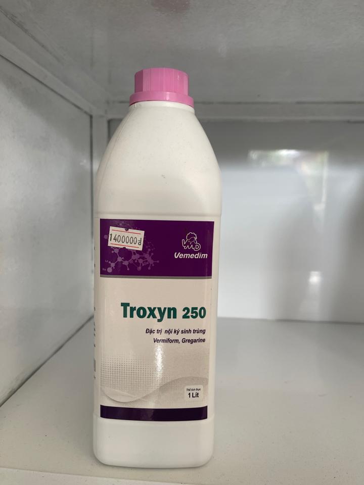 Troxyn 250_ chai 1 lít -duoc-ban-tai-Thủy sản Ngọc Tú
