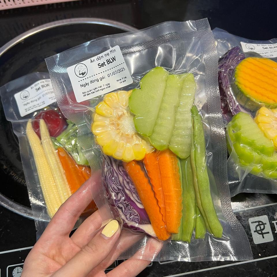 Set blw-duoc-ban-tai-Ăn dặm mẹ Min