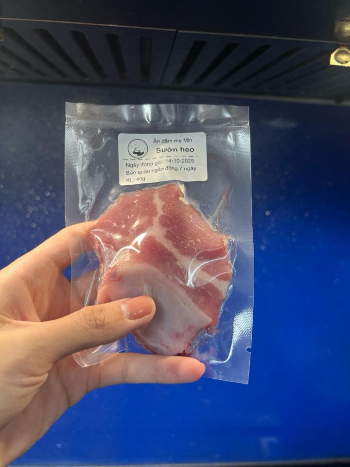 Sườn heo -60g-duoc-ban-tai-Ăn dặm mẹ Min