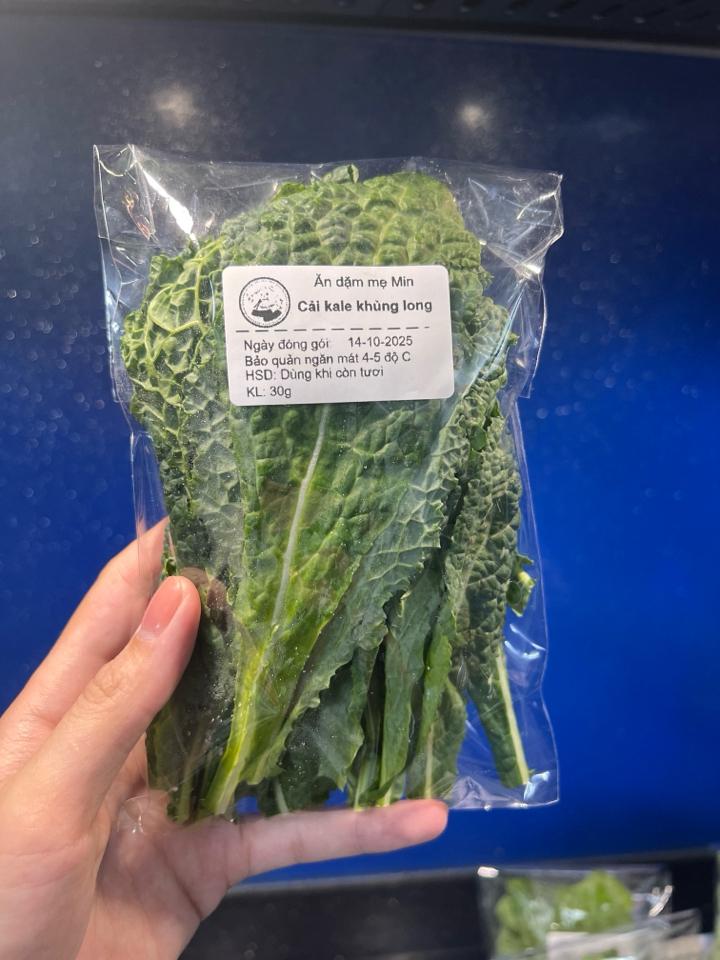 Cải kale-duoc-ban-tai-Ăn dặm mẹ Min