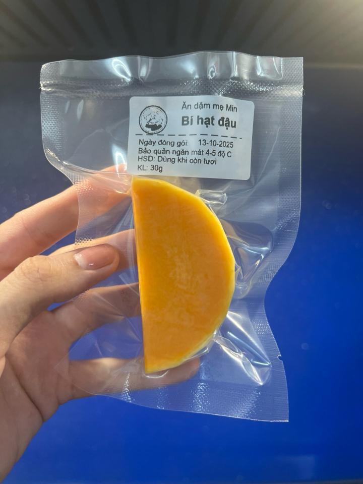 Bí hạt đậu-duoc-ban-tai-Ăn dặm mẹ Min