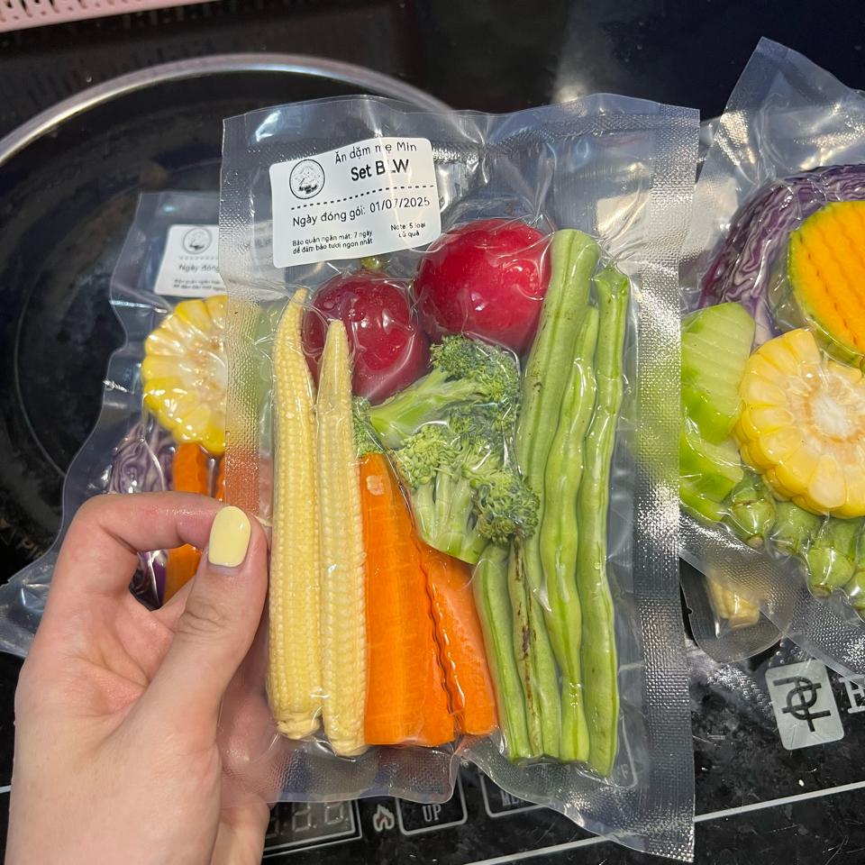 Set blw-duoc-ban-tai-Ăn dặm mẹ Min