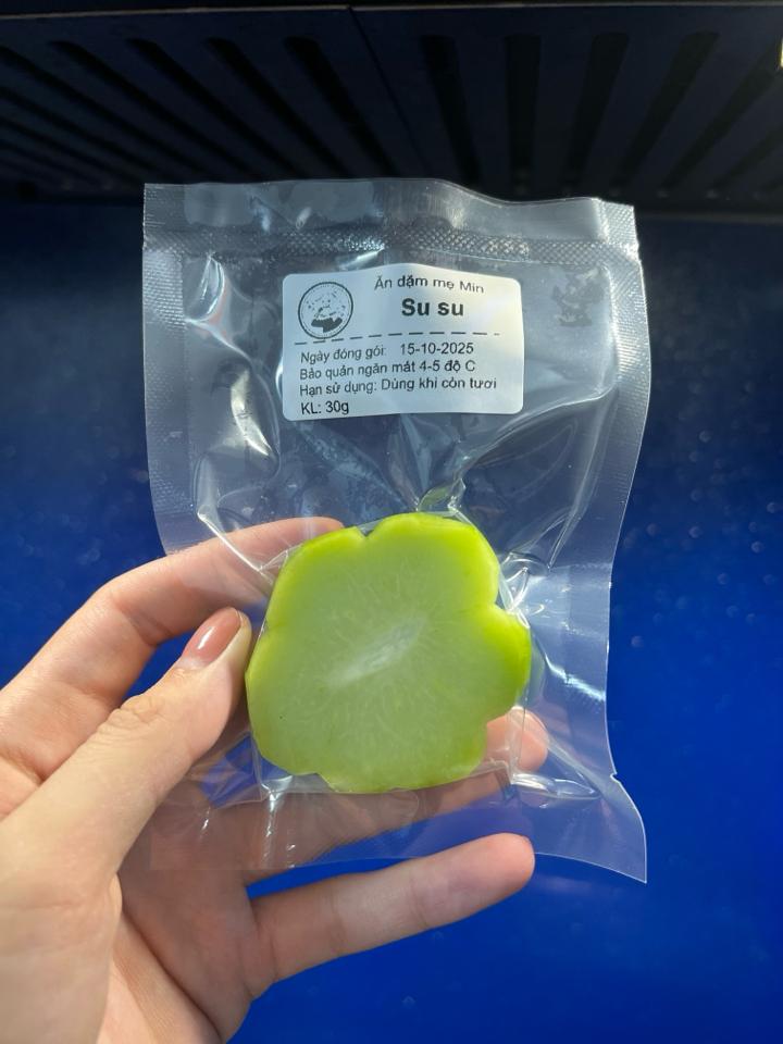 Su su-duoc-ban-tai-Ăn dặm mẹ Min