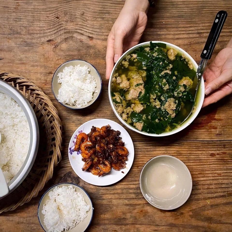 RIÊU TÔM SINH THÁI CÀ MAU-duoc-ban-tai-Nhà của Mẹ Nghé Ngọ